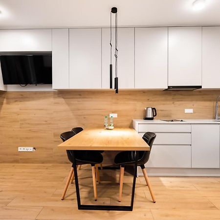 7Th Floor Atelier Praga Studio วอร์ซอ ภายนอก รูปภาพ