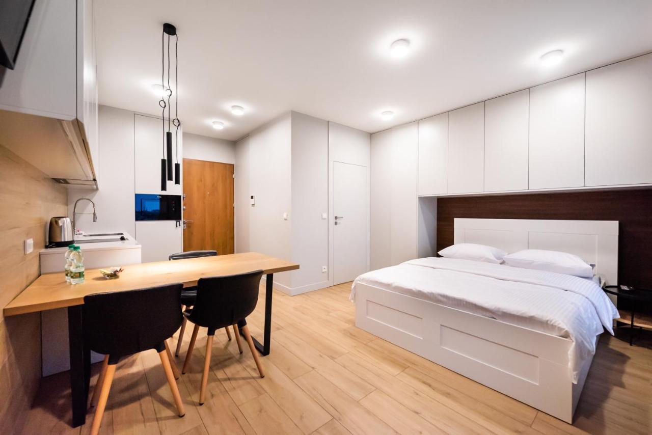 7Th Floor Atelier Praga Studio วอร์ซอ ภายนอก รูปภาพ