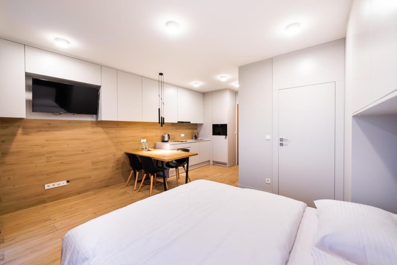 7Th Floor Atelier Praga Studio วอร์ซอ ภายนอก รูปภาพ